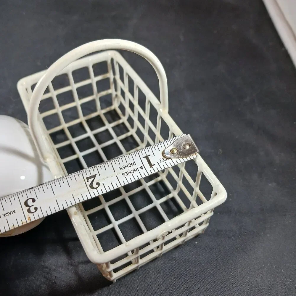 Vintage Egg in Basket Salt and Pepper